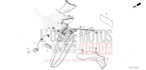 GARDE-BOUE ARRIERE/FEU D'IMMATRICULATION SH125ADN de 2022